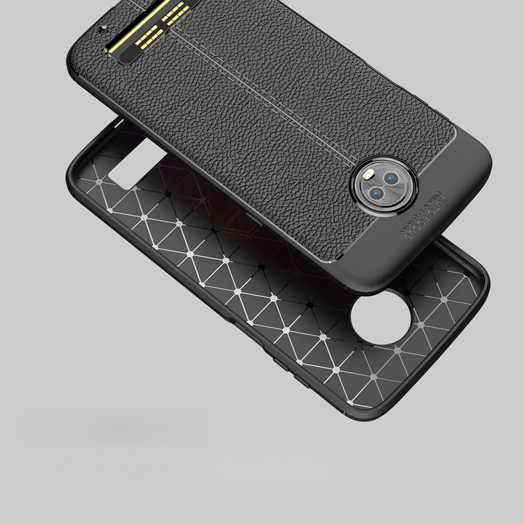 Moto Z3 Play Case renders reveals phone design — TechAndroids